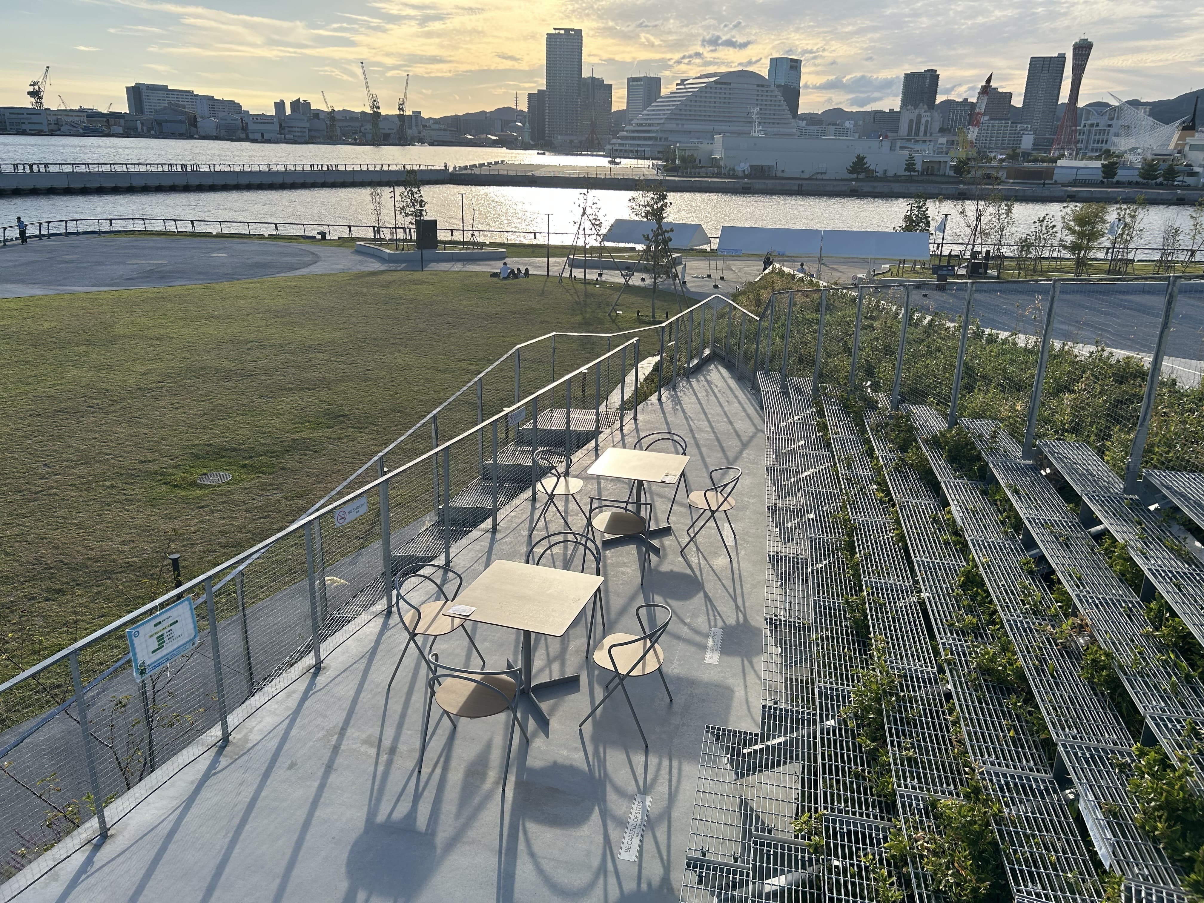 TOTTEI KOBE-みなと花火<br>テラス席のご案内