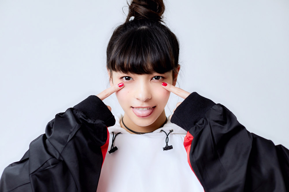 ARTIST PHOTO